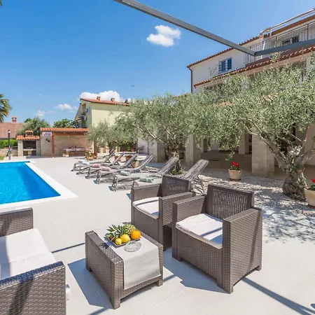 Apartment In Porec/istrien 36949