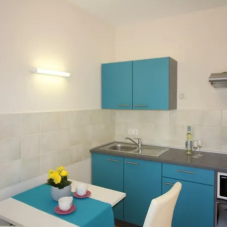 Apartment In Porec/istrien 36949